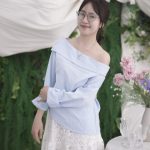 Set áo trễ vai phối váy ren, phong cách nhẹ nhàng, nữ tính